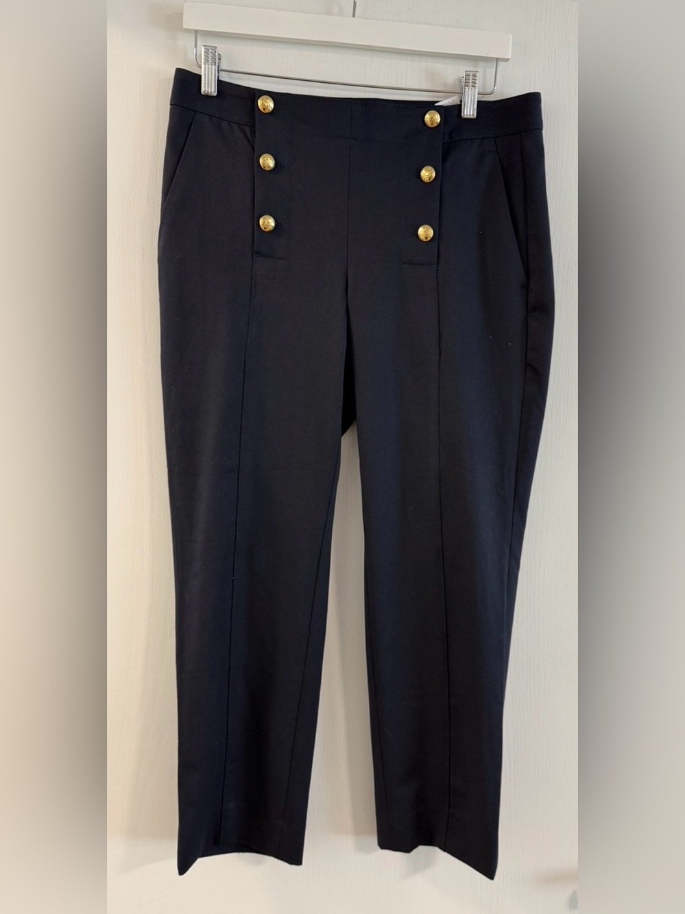 Banana Republic navy sailor cut pants with 6 gold buttons size 8.
